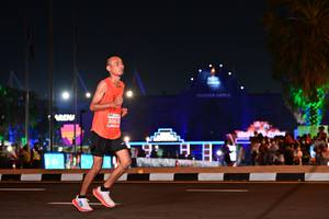 BIB: 2067
                            <button type="button" onclick="openModal(15069958)" class="btn btn-primary btn-sm float-right btn-popup" data-toggle="modal" data-target=".modal-high-quality">
                        <i class="fas fa-shopping-cart"></i> Add to Cart
                    </button>
                                            <button type="button" onclick="isThisMe(15069958, true)" class="btn btn-success btn-sm float-right btn-popup btn-isme hidden" data-toggle="tooltip" data-placement="bottom" title="นี่คือรูปของคุณใช่ไหม คลิกที่นี่เพื่อเอาเข้าอัลบั้ม">
                        <i class="fas fa-plus"></i> Add to album
                    </button>
                    <button type="button" onclick="isThisMe(15069958, false)" class="btn btn-warning btn-sm float-right btn-popup btn-isnotme hidden">
                        <i class="fas fa-ban"></i> Remove from album
                    </button>